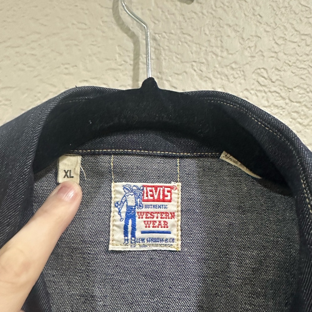 Levi’s sawtooth denim jean button down - 1955 reproduction - men’s XL - Picture 3 of 5